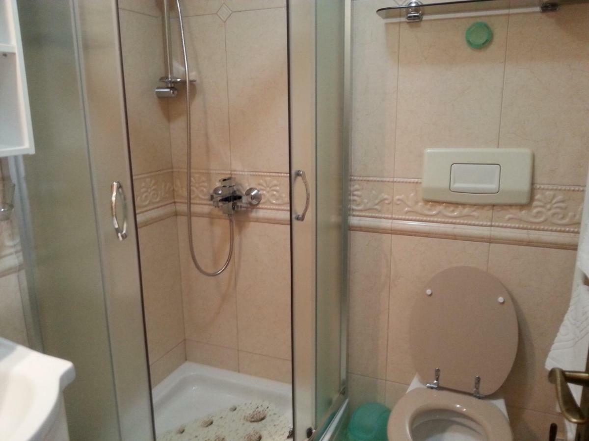 Apartment Nella Кострена Экстерьер фото